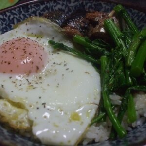 さんま缶と菜の花の和風ロコモコ！